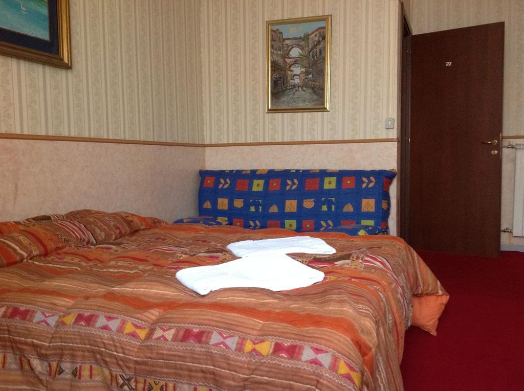 Termini Accommodation Rom Zimmer foto